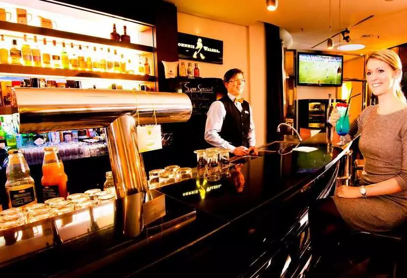 Fotos del hotel Dorint An Der Messe Köln:  5