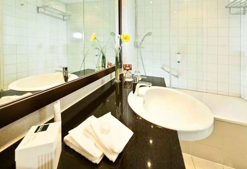 Fotos del hotel Dorint An Der Messe Köln:  8