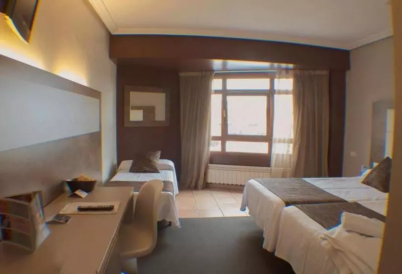 Fotos del hotel Spa El Muelle De Suances:  17