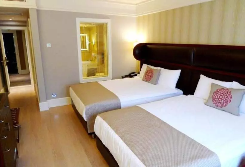 Fotos del hotel Titanic Comfort Sisli:  18