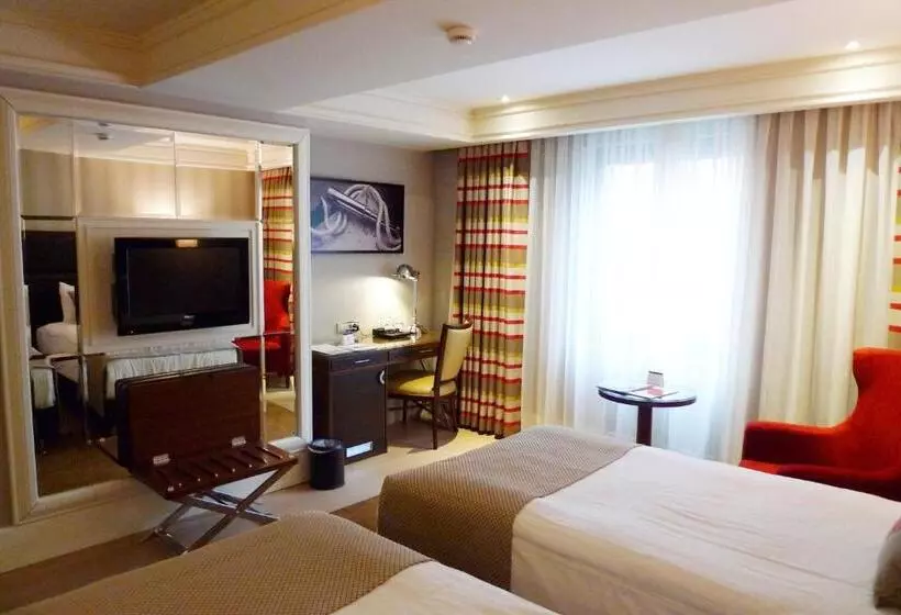 Fotos del hotel Titanic Comfort Sisli:  8