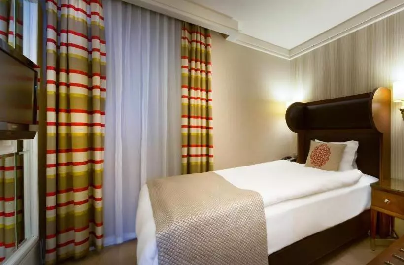 Fotos del hotel Titanic Comfort Sisli:  10