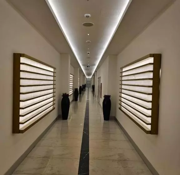 Fotos del hotel Orbi City:  9