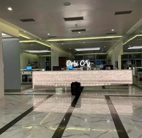Fotos del hotel Orbi City:  4