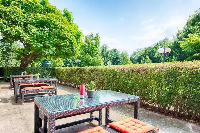 Fotos del hotel Leonardo Hotel Hamburg Stillhorn:  4