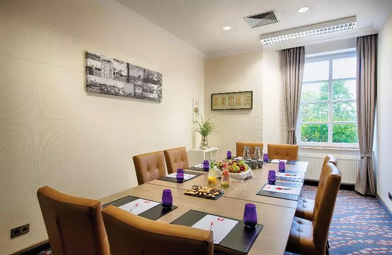 Fotos del hotel Leonardo Hotel Hamburg Stillhorn:  7