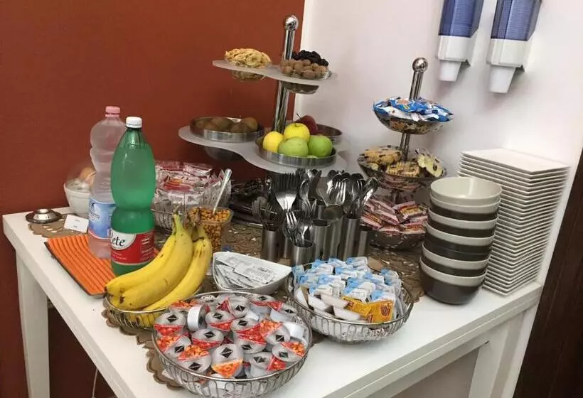 Fotos del hotel Des Artistes:  12