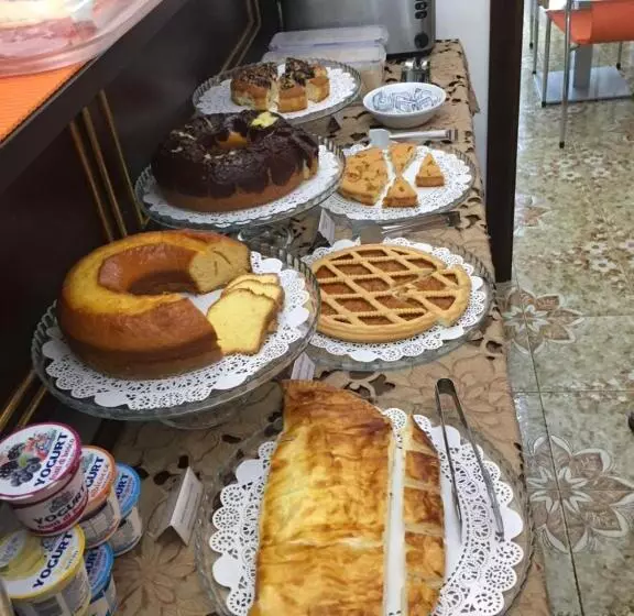 Fotos del hotel Des Artistes:  7