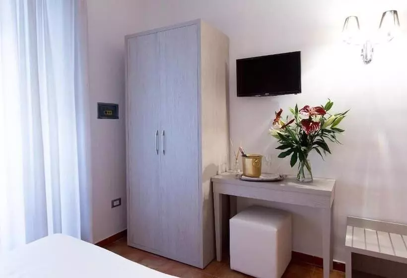 Fotos del hotel Gabriella:  10