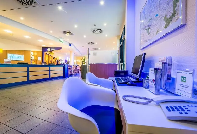 Fotos del hotel Holiday Inn Express Dortmund, An Ihg:  11