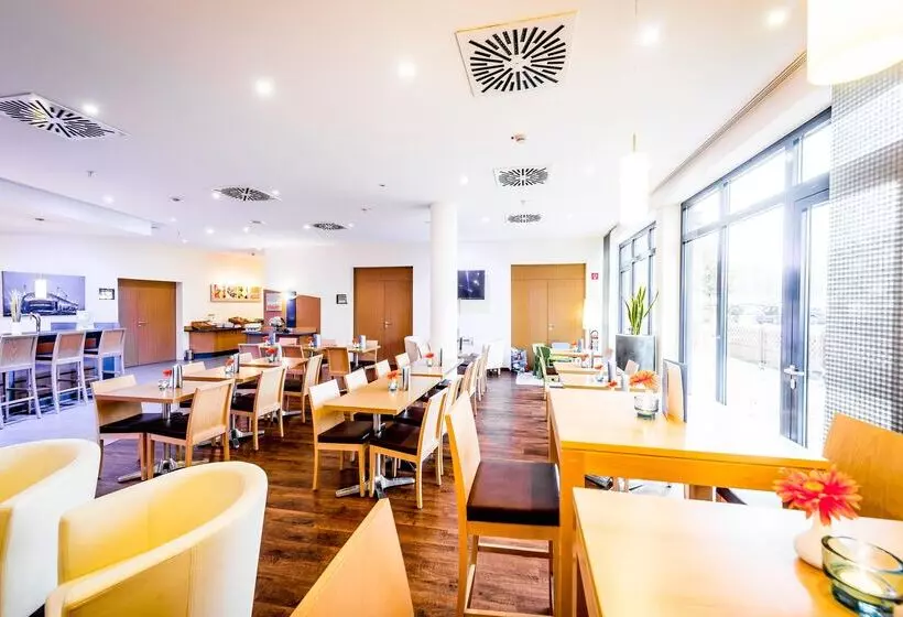 Fotos del hotel Holiday Inn Express Dortmund, An Ihg:  18