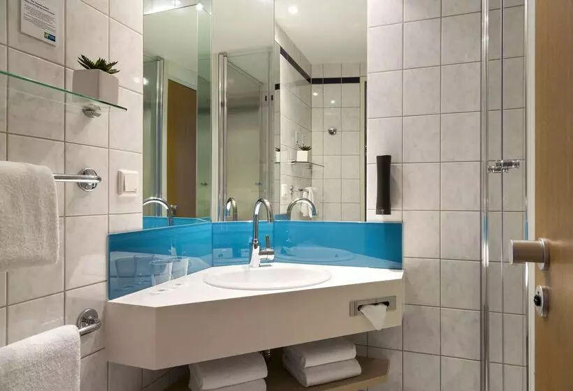 Fotos del hotel Holiday Inn Express Dortmund, An Ihg:  8