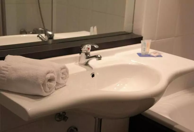 Fotos del hotel La Ermita:  9