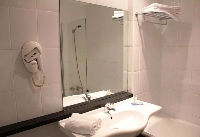 Fotos del hotel La Ermita:  24