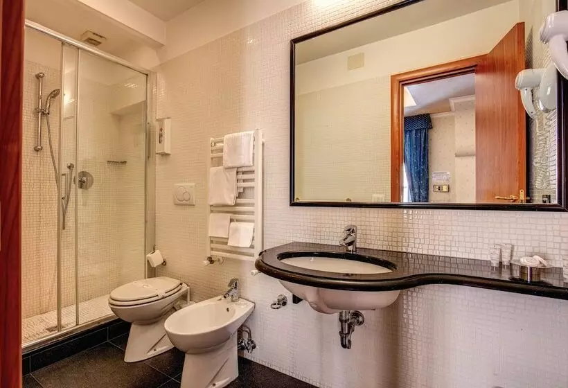 Fotos del hotel Verona Rome:  14