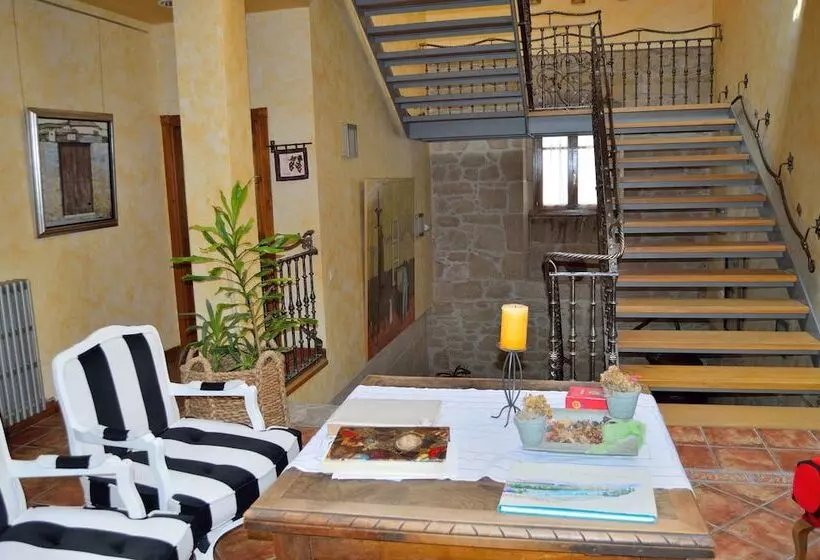 Fotos del hotel Villa De ábalos:  3