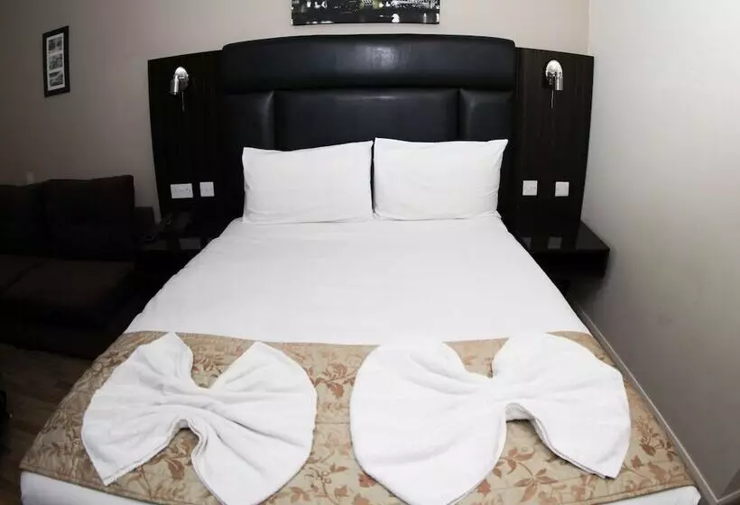 Fotos del hotel Ascot Hyde Park:  9