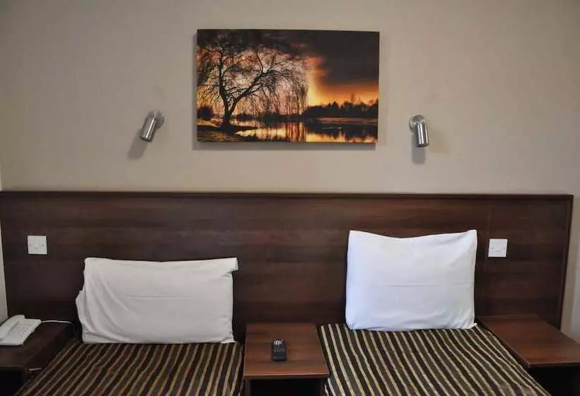 Fotos del hotel Ascot Hyde Park:  22