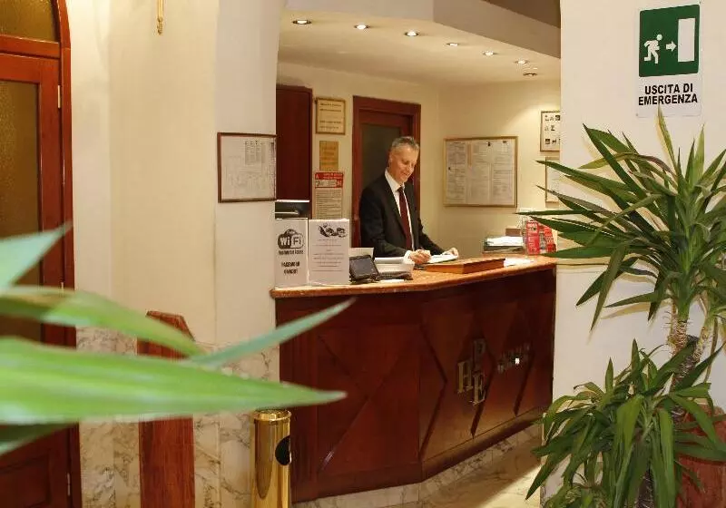 Fotos del hotel Pace Helvezia:  4