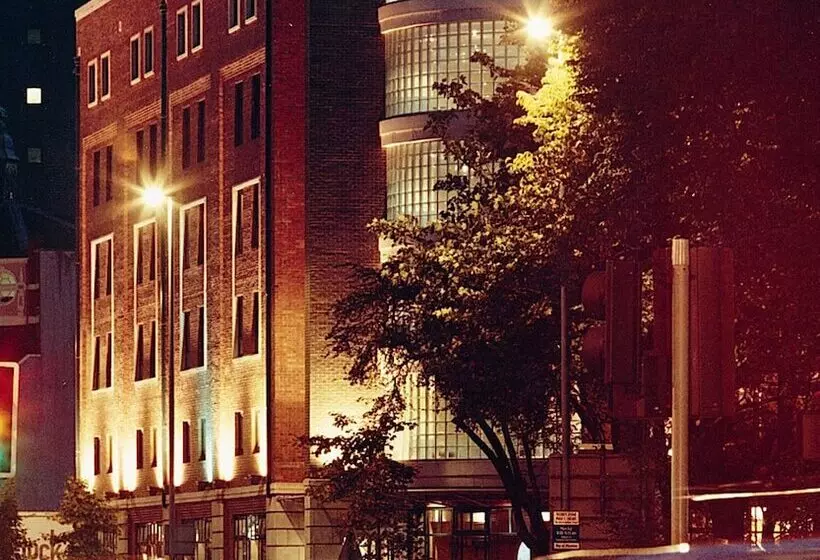 Fotos del hotel Jurys Inn Belfast:  5