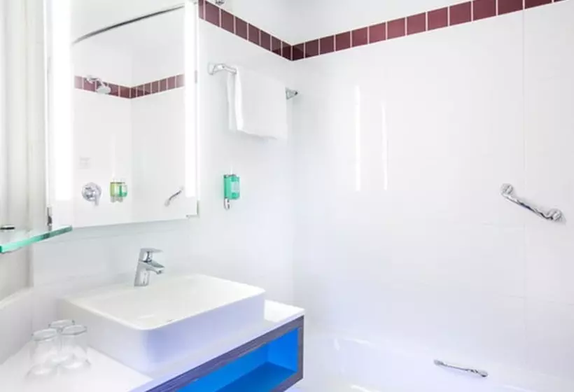 Fotos del hotel Jurys Inn Belfast:  3