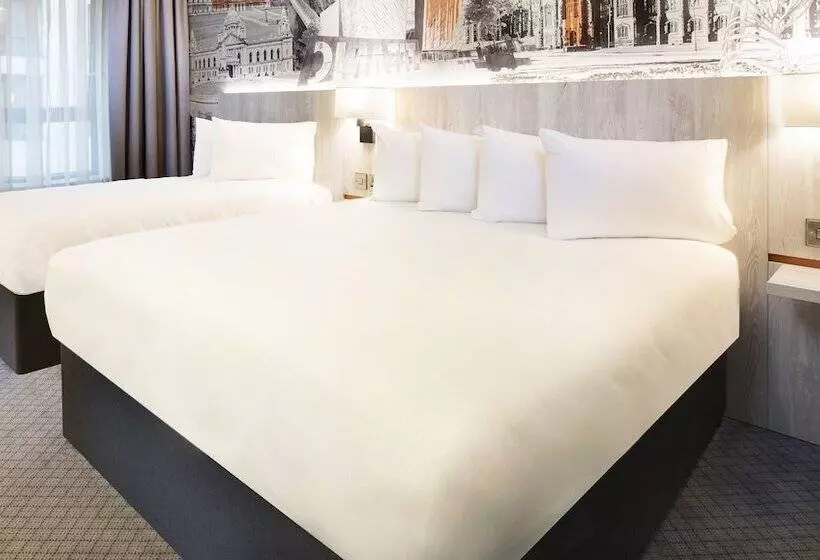 Fotos del hotel Jurys Inn Belfast:  24