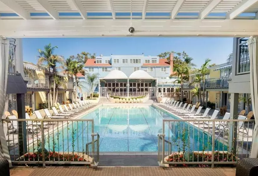 Fotos del hotel The Lafayette Hotel, Swim Club & Bungalows:  12