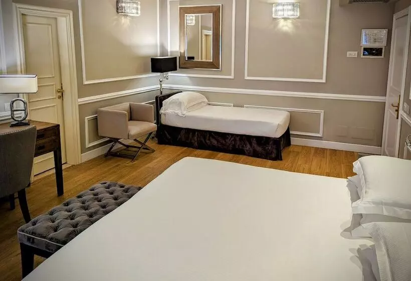 Fotos del hotel Fh55 Hotel Calzaiuoli:  16