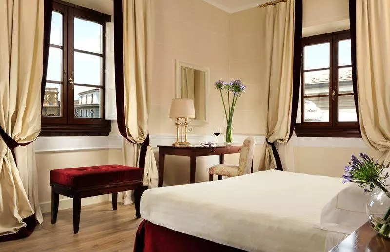 Fotos del hotel Fh55 Hotel Calzaiuoli:  4