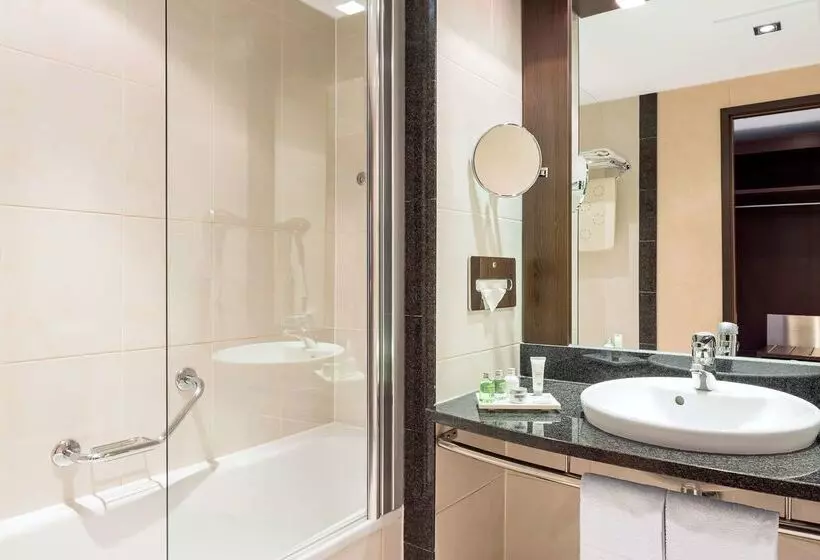 Fotos del hotel Nh Danube City:  55