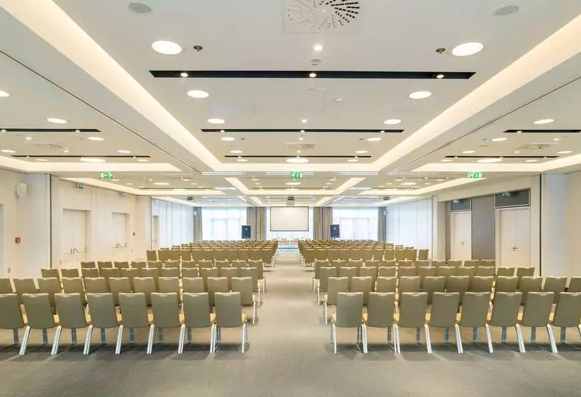 Fotos del hotel Nh Danube City:  48