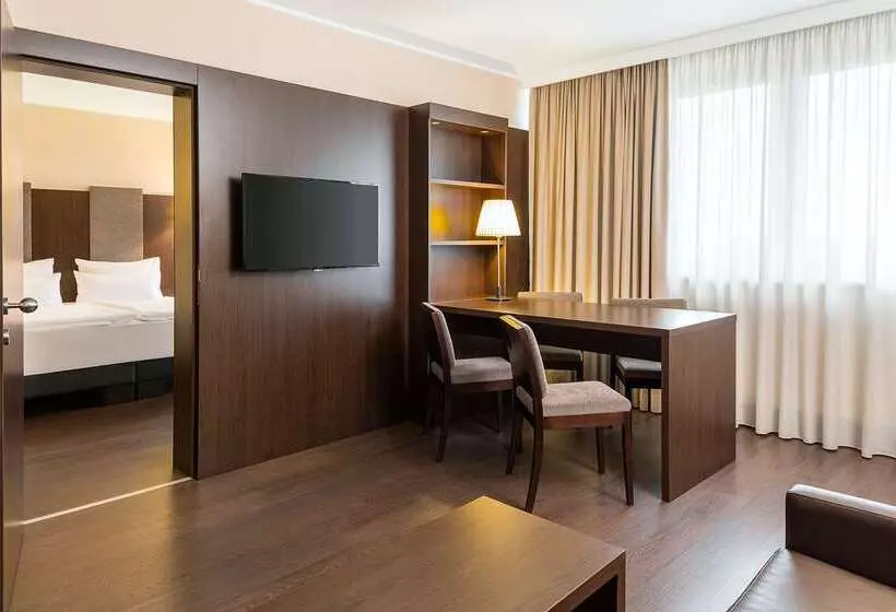 Fotos del hotel Nh Danube City:  24