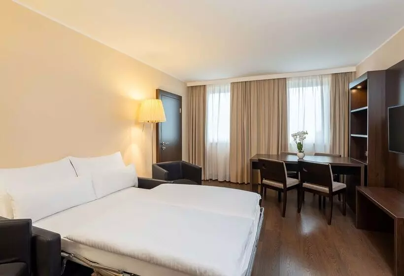 Fotos del hotel Nh Danube City:  11