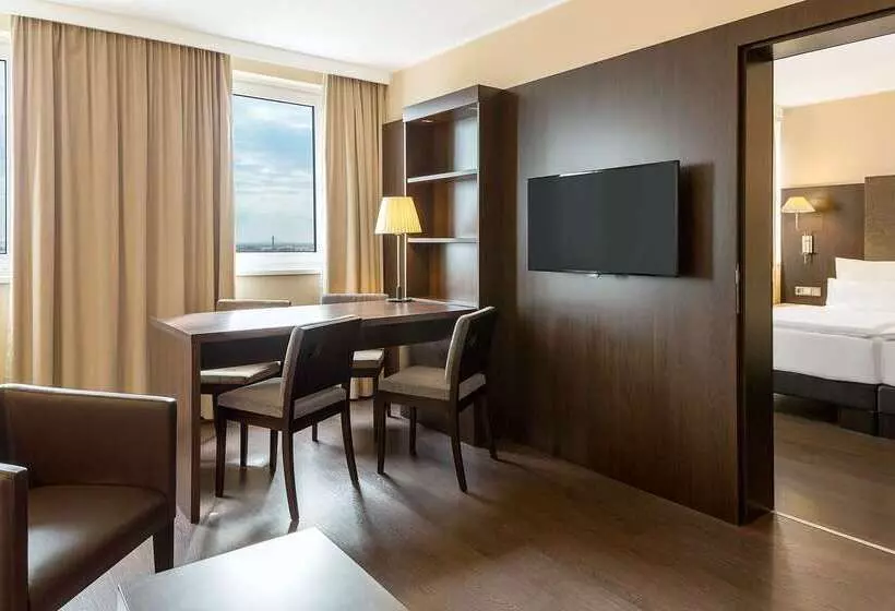 Fotos del hotel Nh Danube City:  20