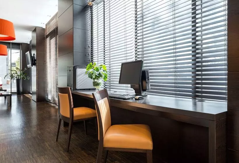 Fotos del hotel Nh Danube City:  68