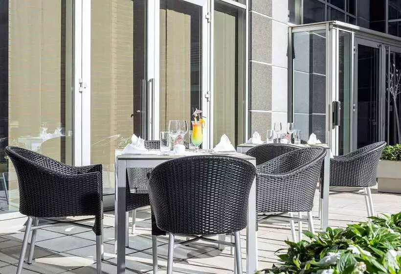 Fotos del hotel Nh Danube City:  52