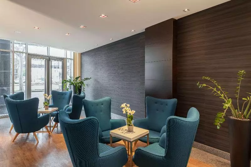 Fotos del hotel Nh Danube City:  72