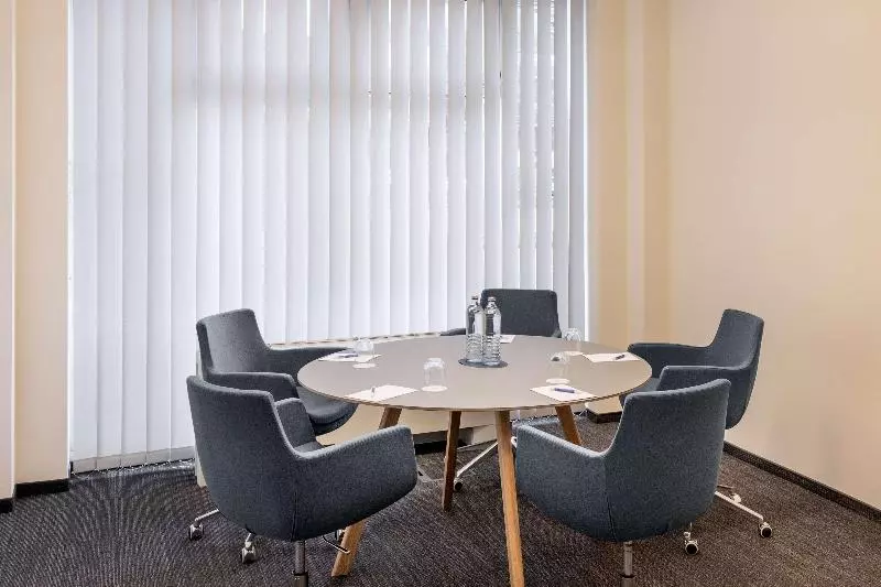 Fotos del hotel Nh Danube City:  37