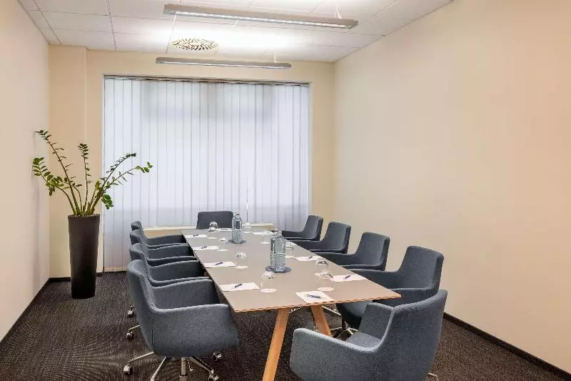 Fotos del hotel Nh Danube City:  45