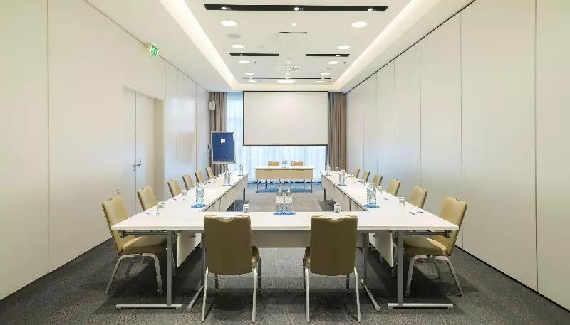 Fotos del hotel Nh Danube City:  41