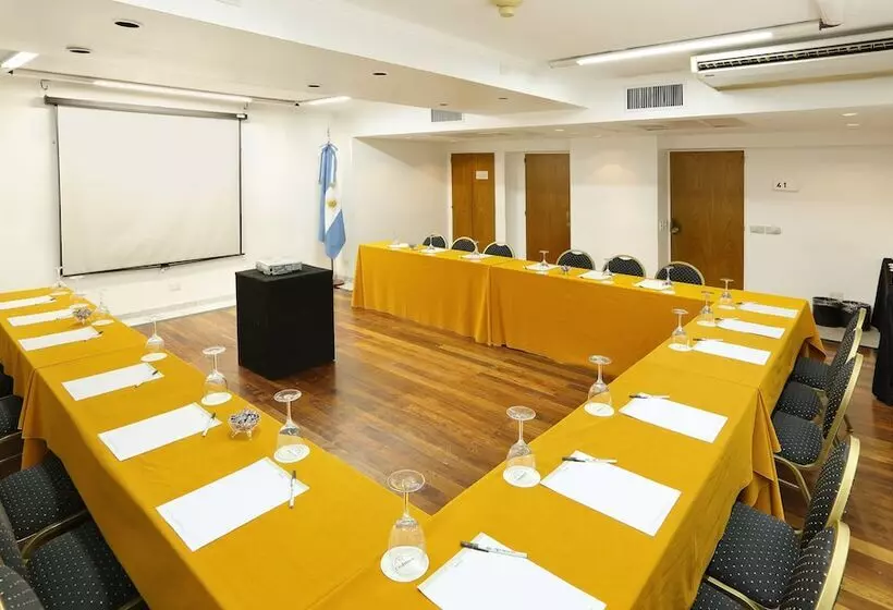 Fotos del hotel Dolmen:  5