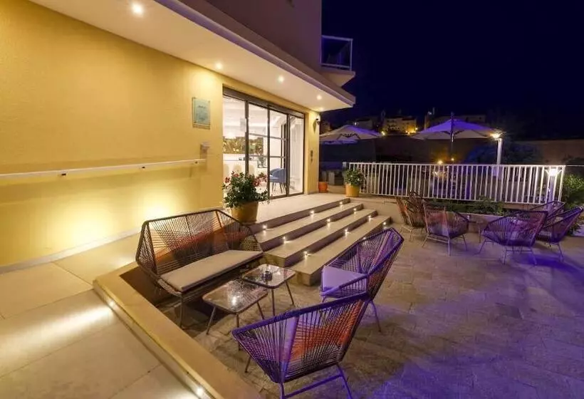 Fotos del hotel Saint Christophe:  15