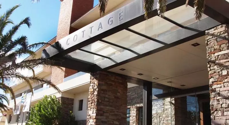 Fotos del hotel Cottage:  8