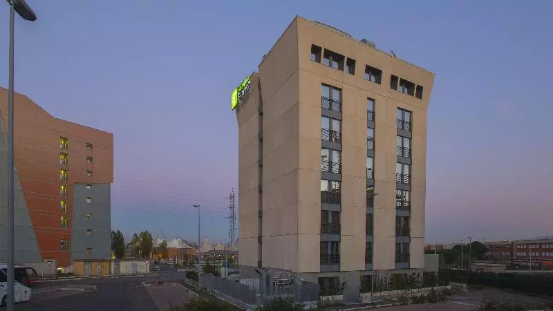 Fotos del hotel Holiday Inn Express Rome  East:  14