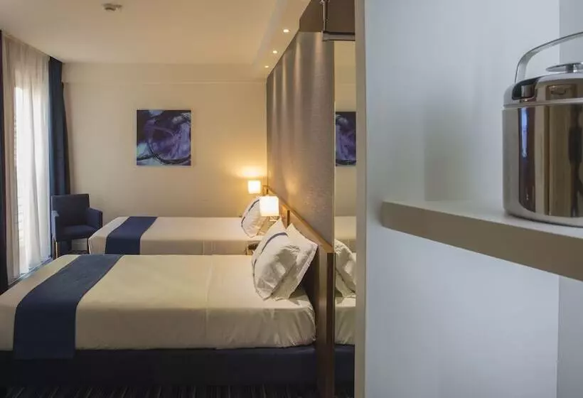 Fotos del hotel Holiday Inn Express Rome  East:  17