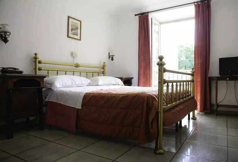 Fotos del hotel Napoleon:  25