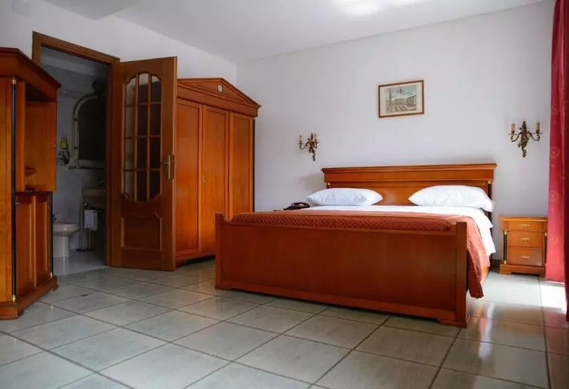 Fotos del hotel Napoleon:  6