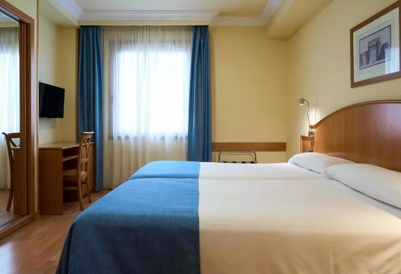 Fotos del hotel Ii Castillas Madrid:  41