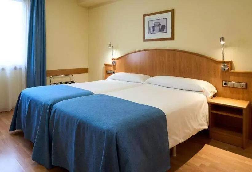 Fotos del hotel Ii Castillas Madrid:  7
