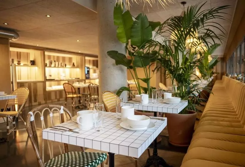 Fotos del hotel Median Paris Porte De Versailles:  7